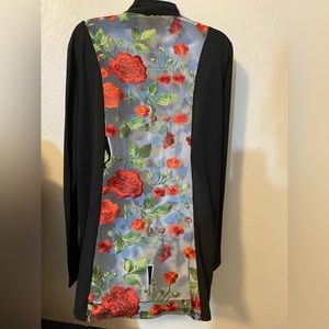 Cardigan sweater 2x with embroidered roses on the back